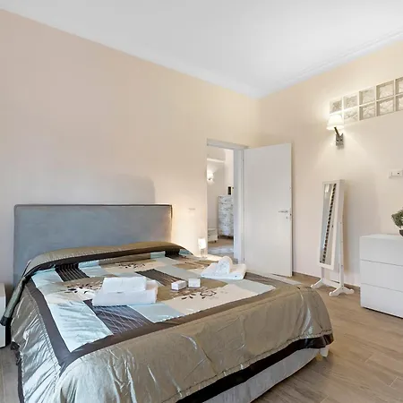 Blue Mermaid Of - Happy Apartman *