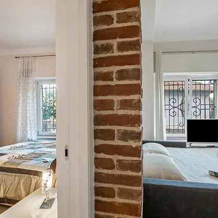 Blue Mermaid Of - Happy Stresa